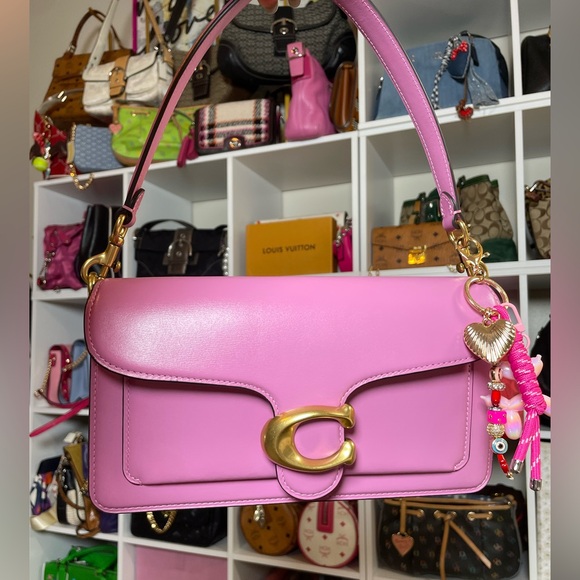 Coach Barbie Pink Tabby 26 Shoulder Bag NWOT đź’•đź’• - Picture 4 of 17
